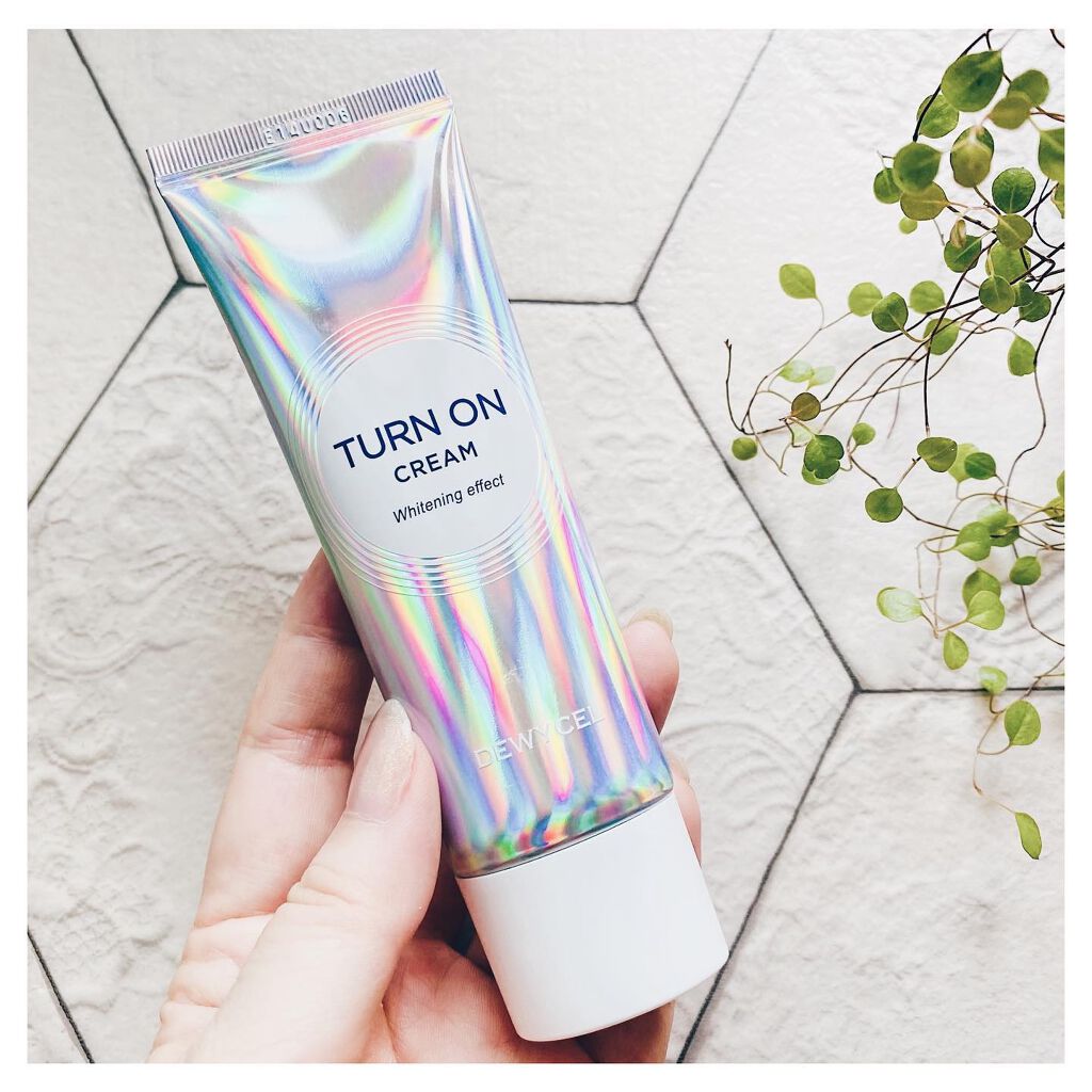 デュイセル ターンオンクリーム/DEWYCEL/フェイスクリームを使ったクチコミ（2枚目）