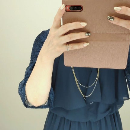 ミルクティ on LIPS 「✴✴#結婚式お呼ばれネイル💒✴12月中旬頃のネイルです💖✴姪っ..」(8枚目)