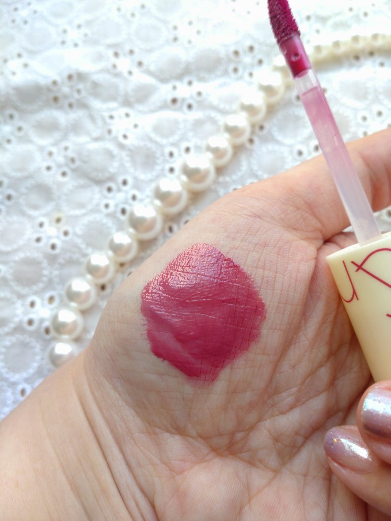 ジューシーラスティングティント/rom&nd/リップティントを使ったクチコミ（3枚目）