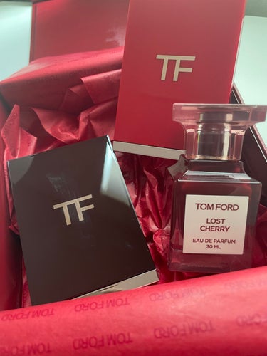 Cherry Collection🍒

※メイク写真追加してます

 TOM FORD BEAUTY
アイ カラー クォード

02SCチェリー スモーク
01SCエレクトリック チェリー

２つゲット