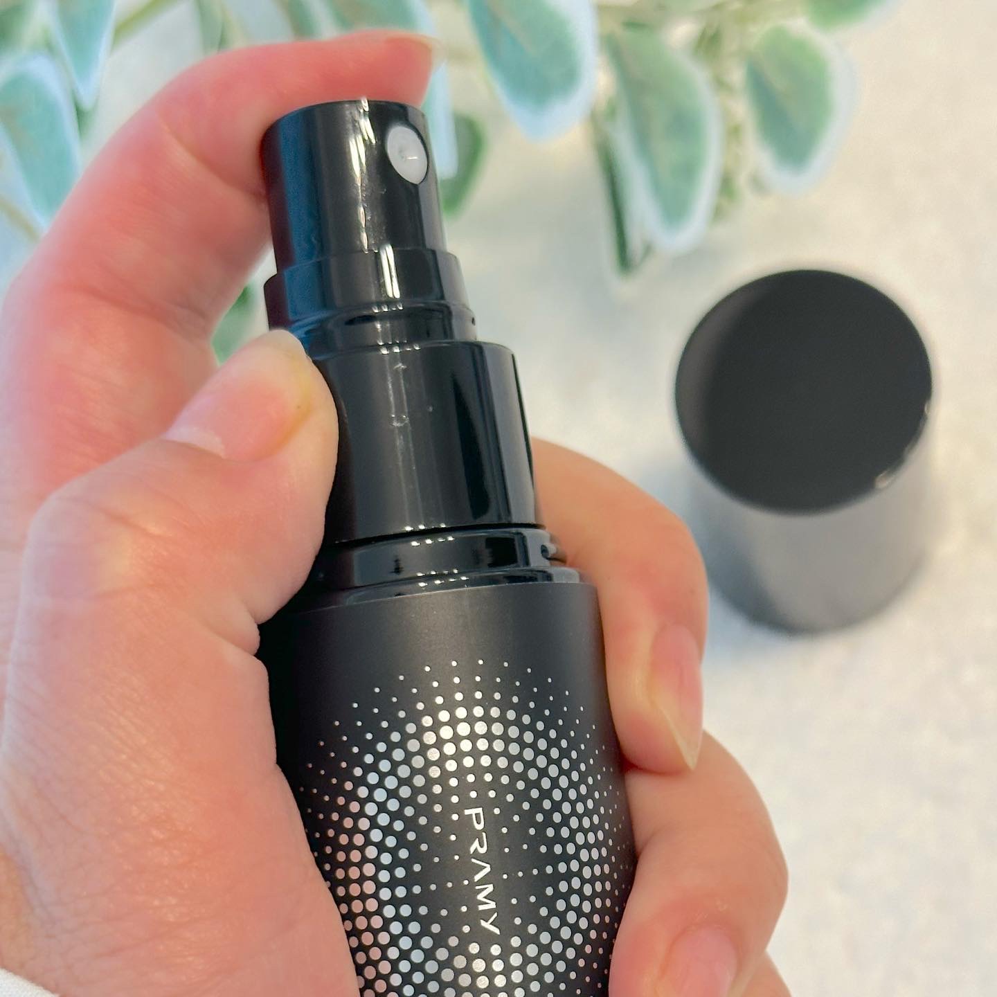 PRAMY メイクアップセッティングミスト マットタイプ/PRAMY/フィックスミストを使ったクチコミ（2枚目）