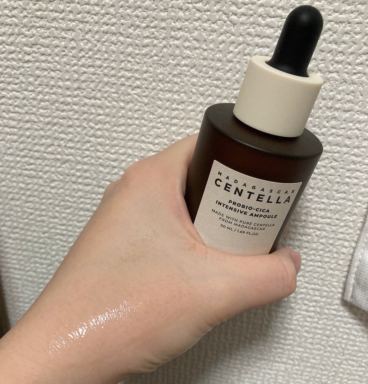 T.I on LIPS 「使用した商品プロバイオシカインテンシブアンプル50ml商品の特..」(3枚目)