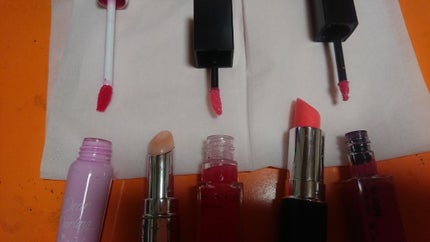 ディアダーリン オイルティント/ETUDE/リップグロスを使ったクチコミ(2枚目)