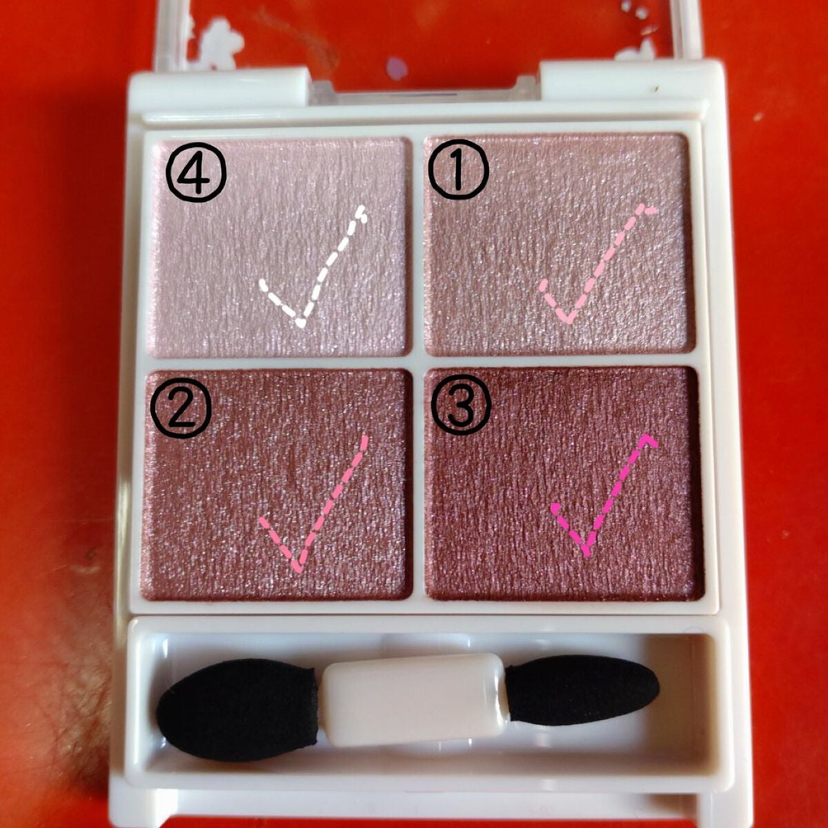 シルキースフレアイズ/キャンメイク/アイシャドウパレットを使ったクチコミ(2枚目)