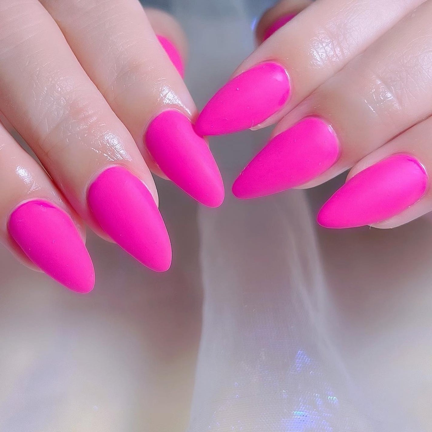 なかやまちえこ on LIPS 「🅽𝕖𝕠𝕟🅿𝕚𝕟𝕜♡⠀⠀@neeko_isuzuさん⠀マットのネ..」(2枚目)