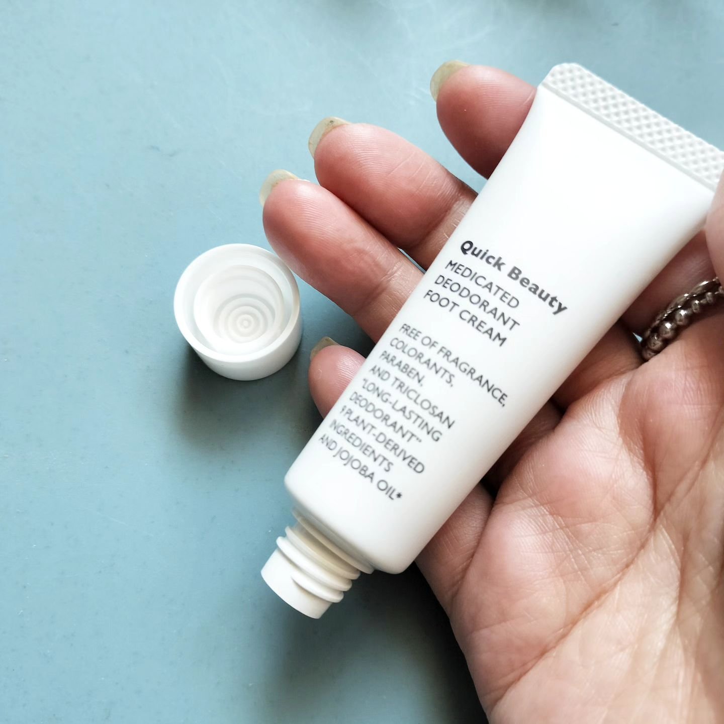 QB 薬用デオドラントフットクリーム 40C/クイックビューティー/デオドラント・制汗剤を使ったクチコミ（2枚目）