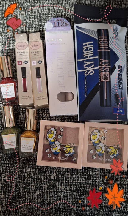 レブロン ダズル アイシャドウ クアッド 104 ロージー ブラウン<ミニオンズ限定パッケージ>/REVLON/アイシャドウパレットを使ったクチコミ(1枚目)