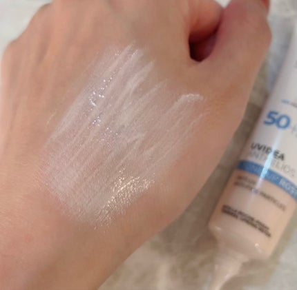UVイデア XL プロテクショントーンアップ ローズ/ラ ロッシュ ポゼ/日焼け止めクリームを使ったクチコミ(4枚目)