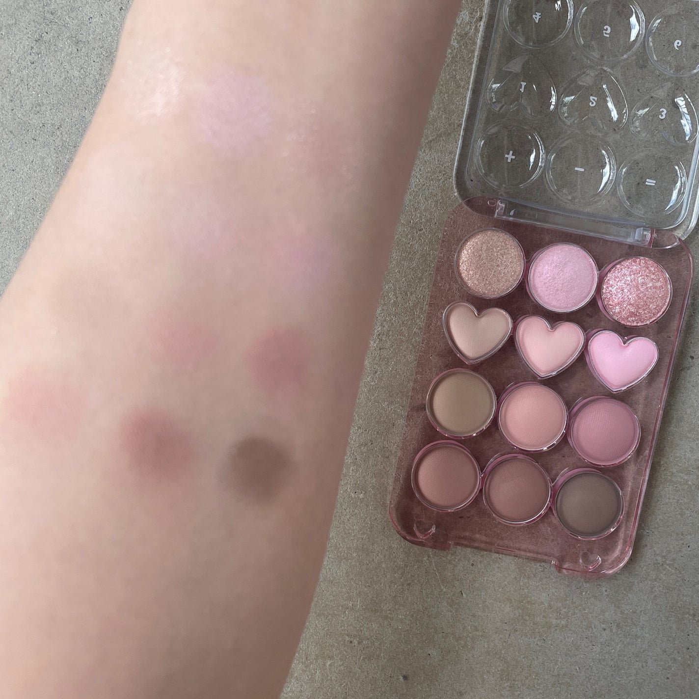 目元チュートリアルアイパレット/Colorgram/アイシャドウパレットを使ったクチコミ(3枚目)