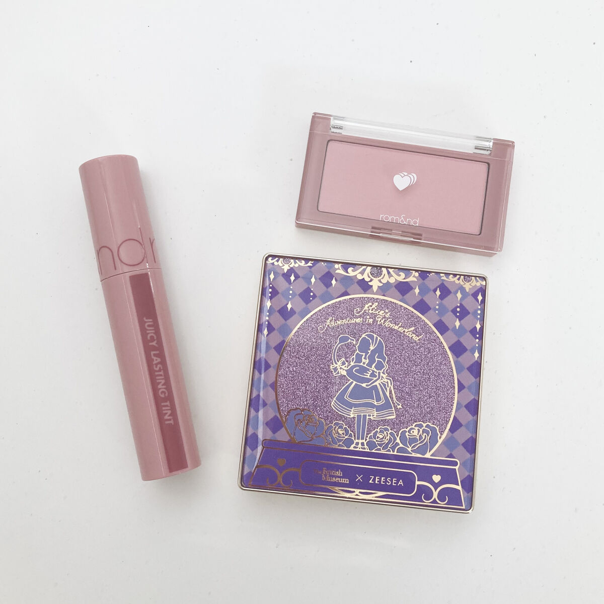 ジューシーラスティングティント/rom&nd/リップティントを使ったクチコミ（2枚目）