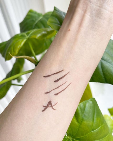 エーメイク マットリキッドアイライナー /A/mAke/リキッドアイライナーを使ったクチコミ(5枚目)