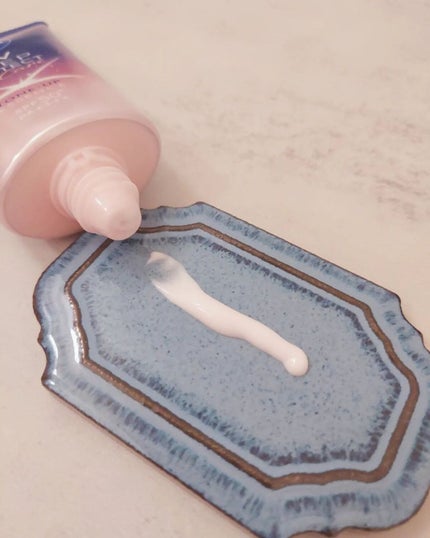 ニベアUV ディープ プロテクト&ケア トーンアップ エッセンス/ニベア/日焼け止めローションを使ったクチコミ(4枚目)