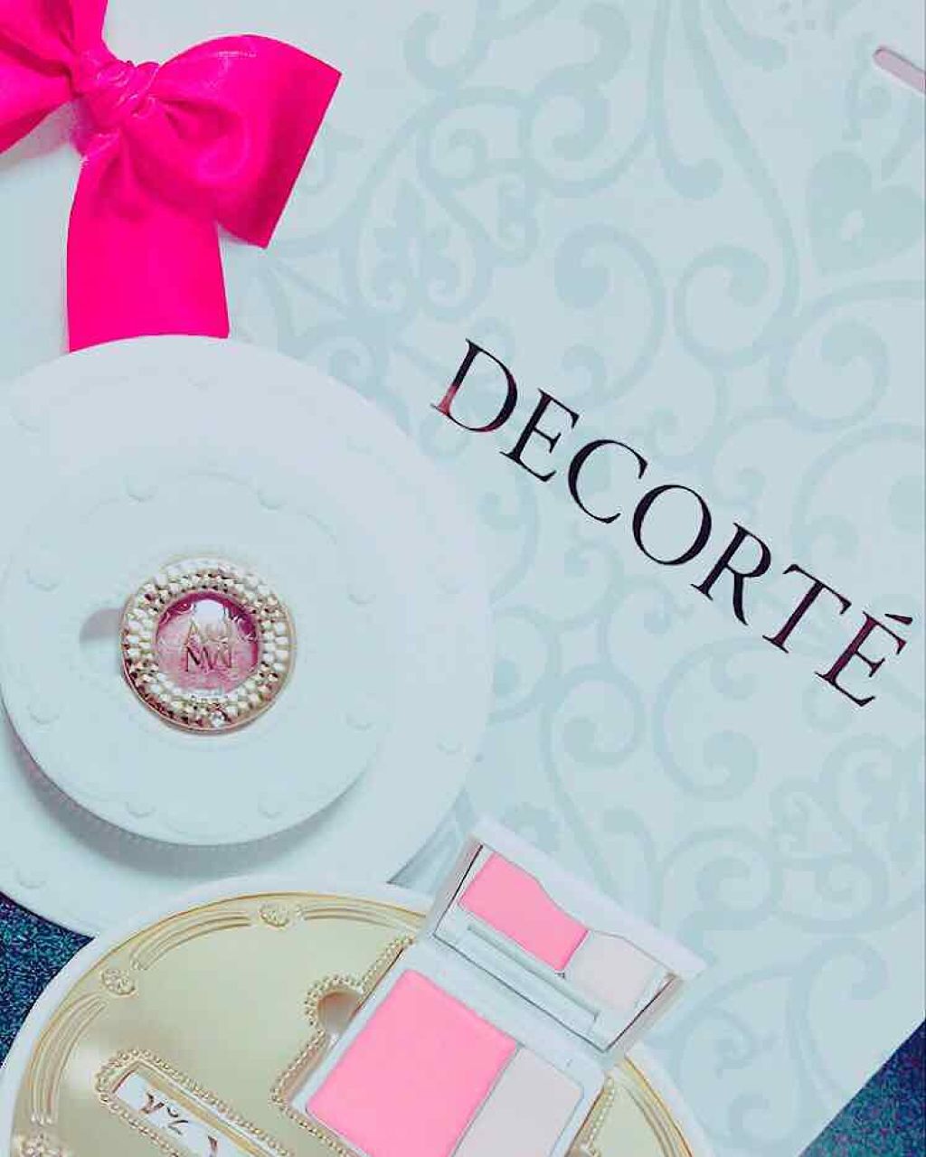 AQ MW メイクアップコフレ VI (クリスマスコフレ 2017)/DECORTÉ/メイクアップキットを使ったクチコミ(1枚目)