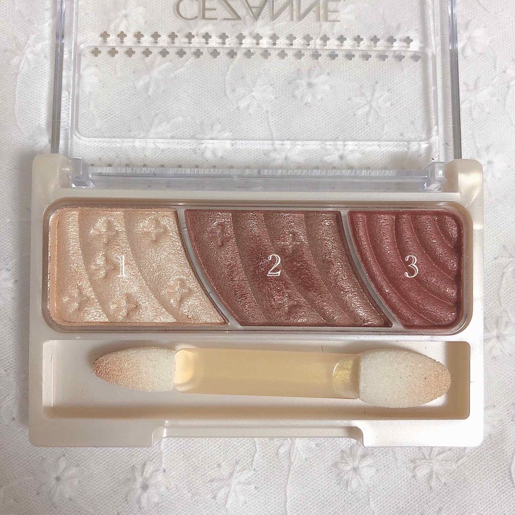 トーンアップアイシャドウ/CEZANNE/アイシャドウパレットを使ったクチコミ(2枚目)