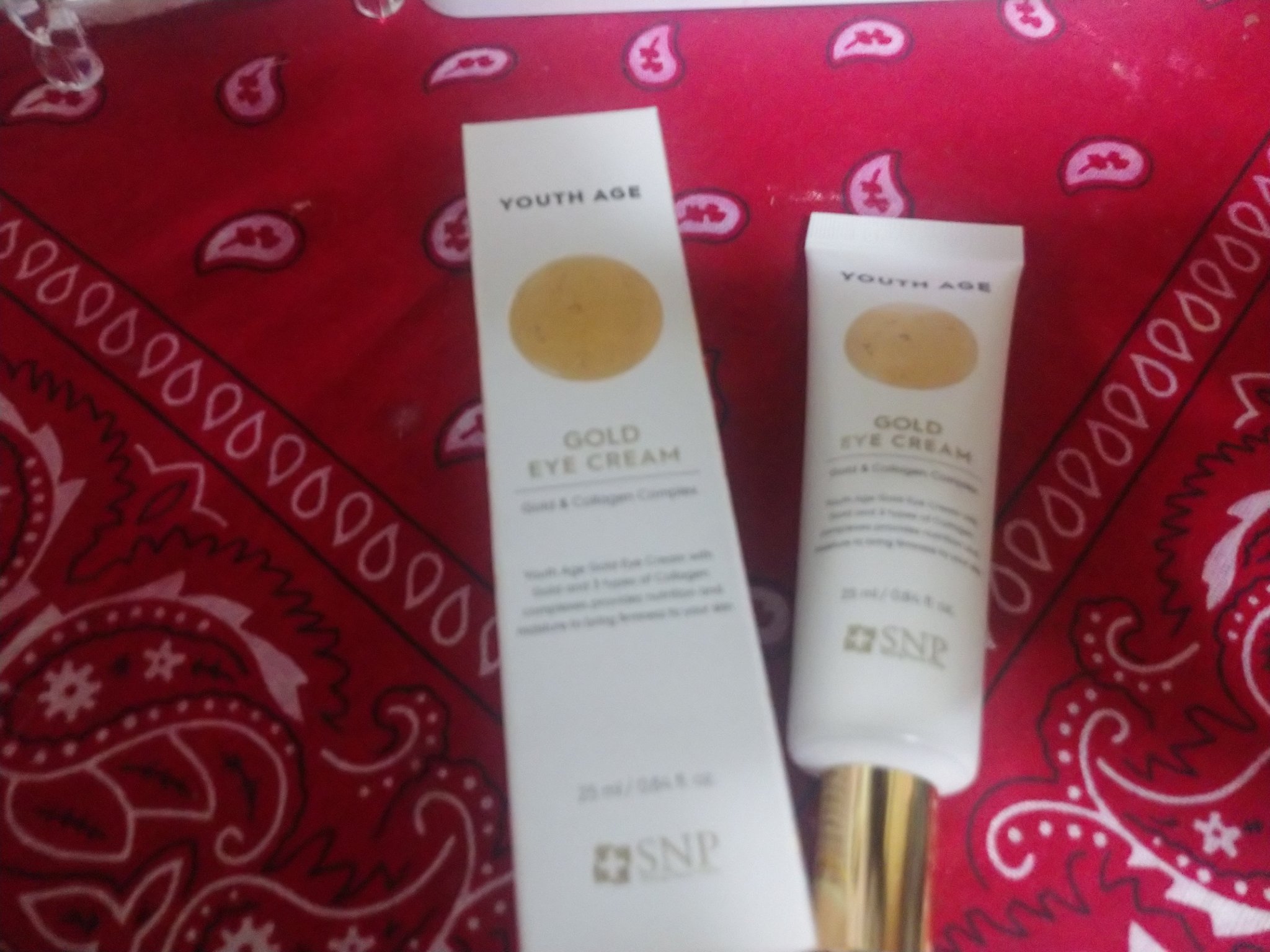 ユースエイジゴールドアイクリーム/SNP/アイケア・アイクリームを使ったクチコミ（1枚目）