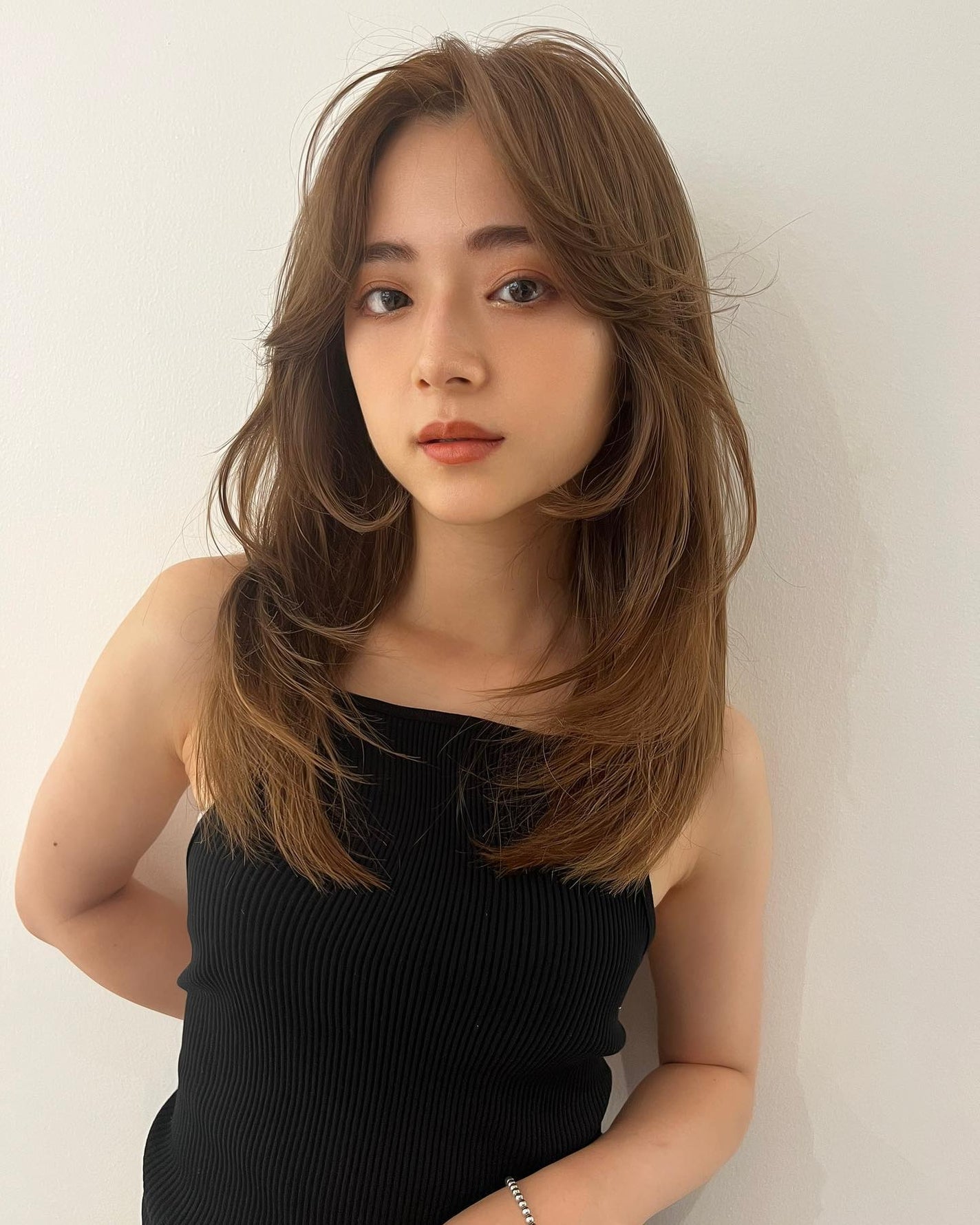 HARUNA on LIPS 「.風になびく素敵なレイヤーたっぷりカット✨✨✨✨..#レイヤー..」(2枚目)