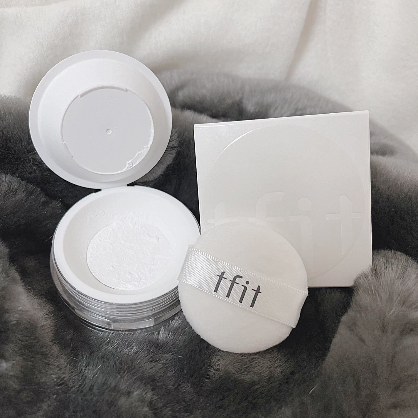 トランスルーセントセットフィニッシングパウダー/TFIT/ルースパウダーを使ったクチコミ(2枚目)