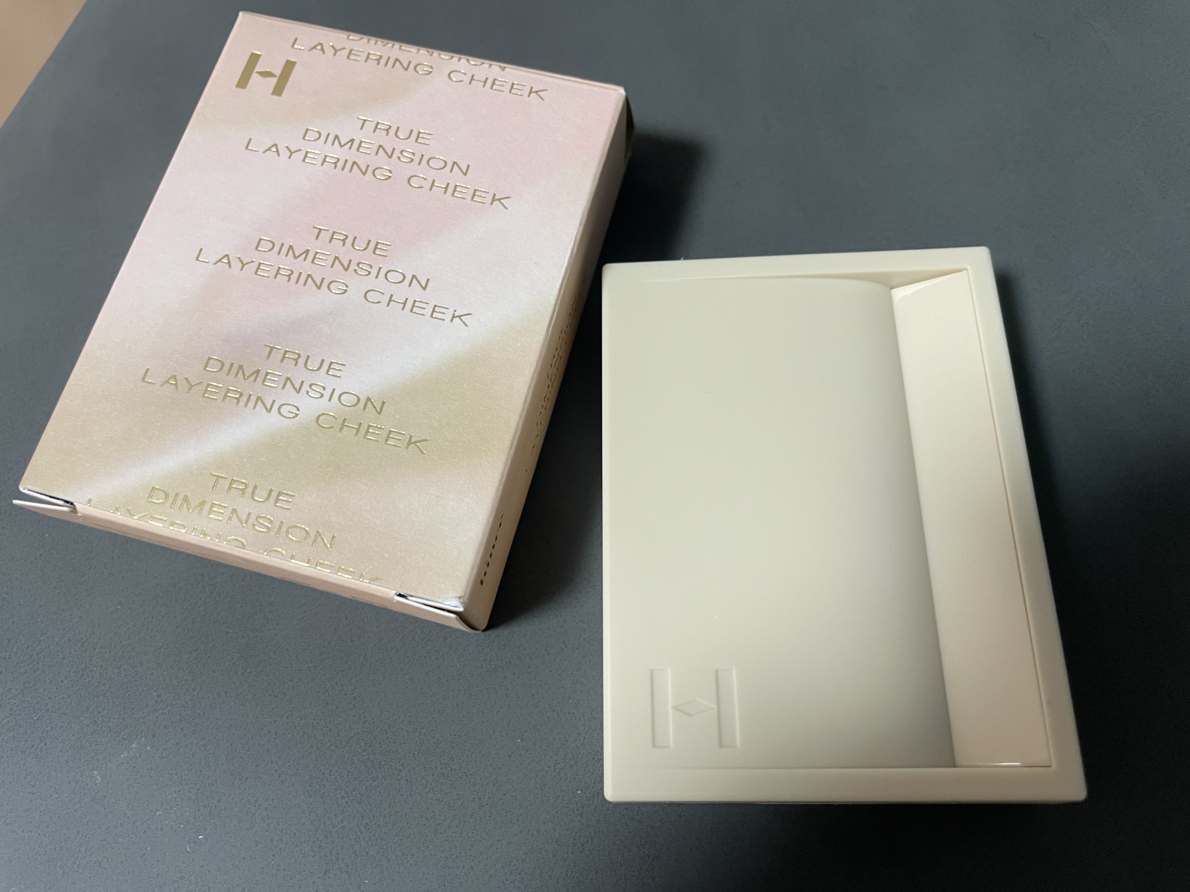 トゥルーディメンションレイヤリングチーク/hince/パウダーチークを使ったクチコミ（1枚目）