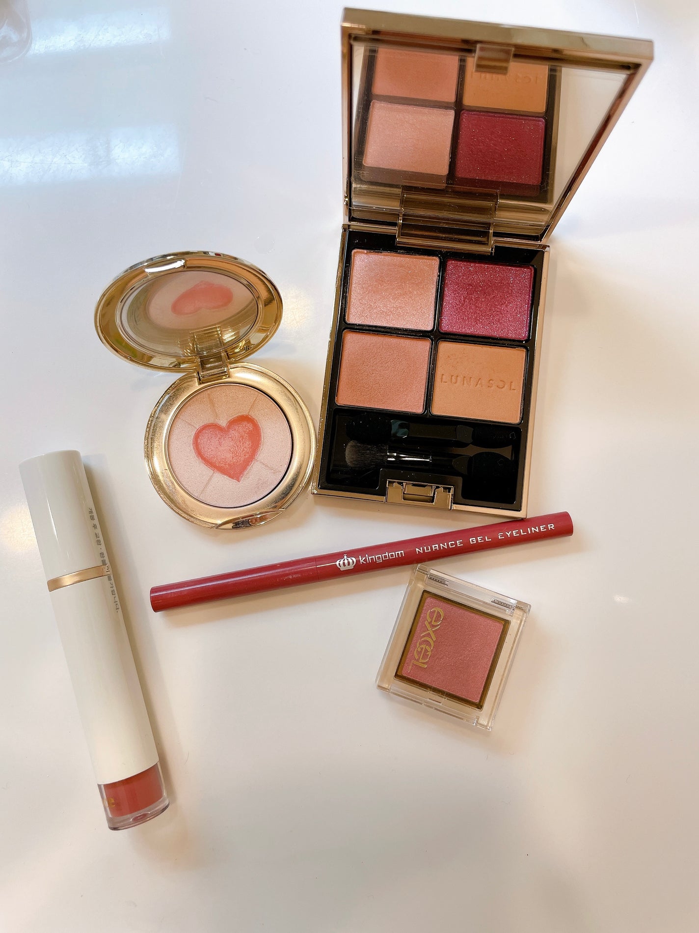 アイカラーレーション/LUNASOL/アイシャドウパレットを使ったクチコミ(3枚目)