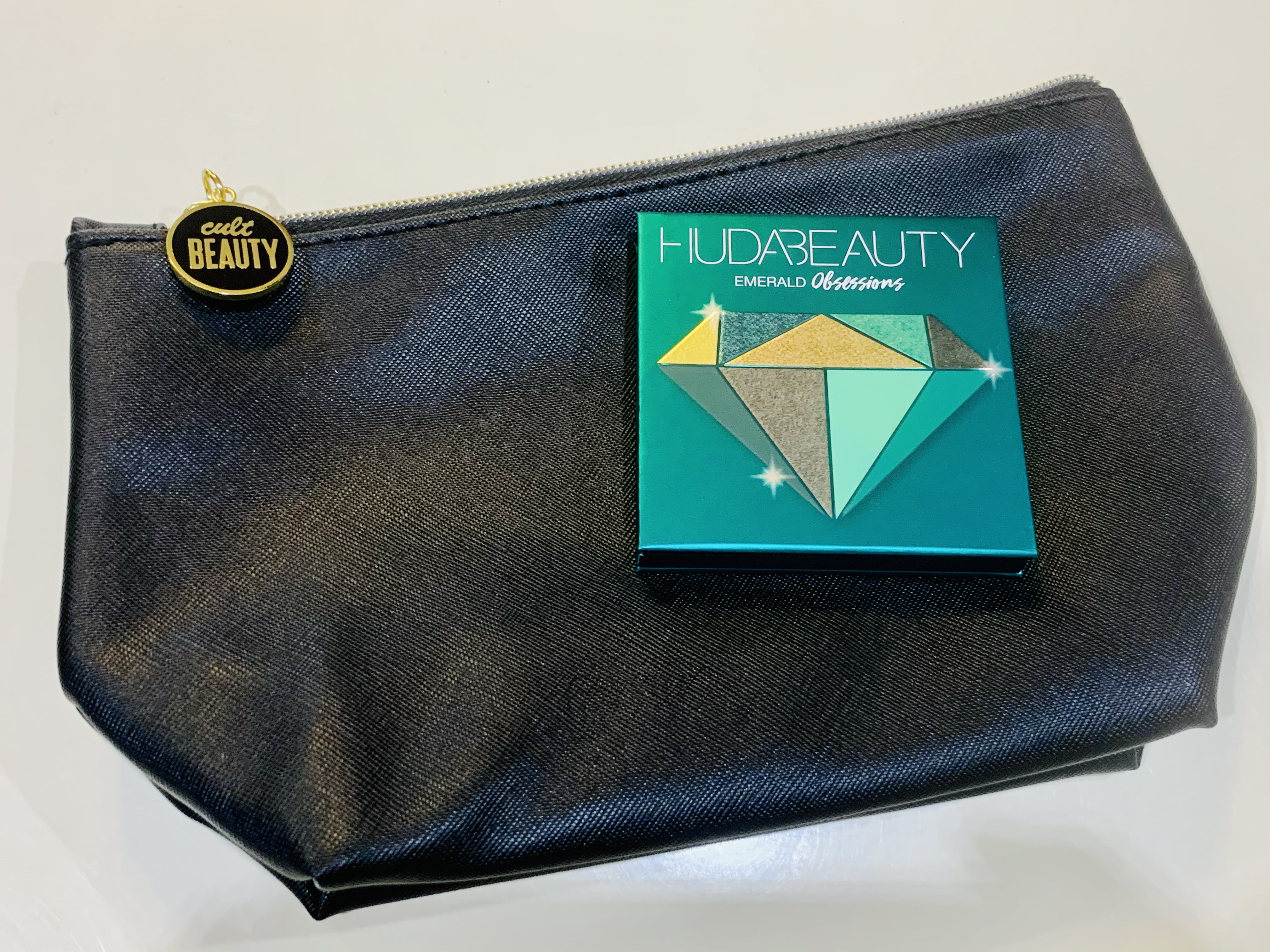 Emerald Obsessions Palette/Huda Beauty/アイシャドウパレットを使ったクチコミ（3枚目）