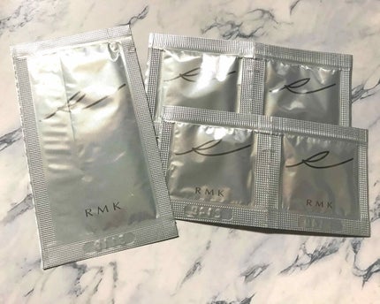 リップバーム<LC>/RMK/リップバームを使ったクチコミ(2枚目)