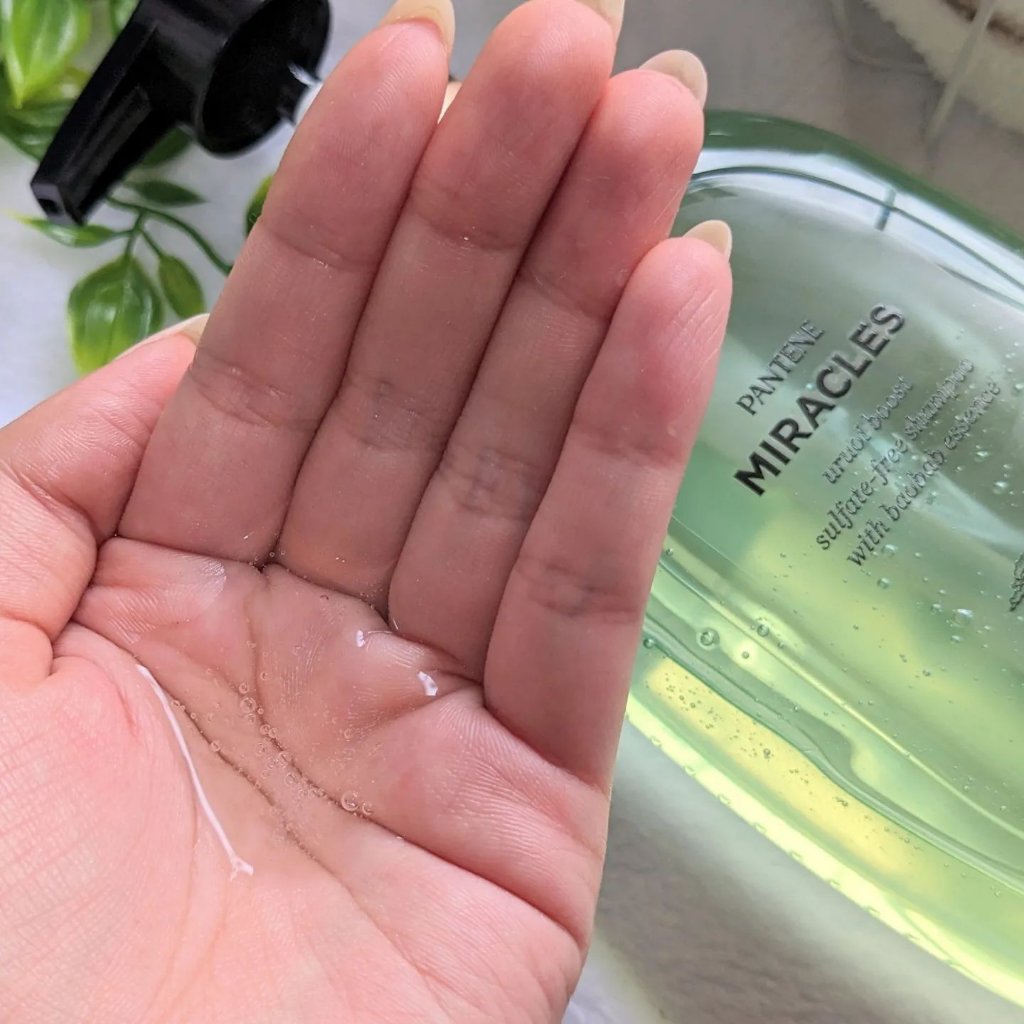 ミラクルズ うるおいブースト シャンプー/トリートメント シャンプー 440g/パンテーン/市販シャンプーを使ったクチコミ（2枚目）