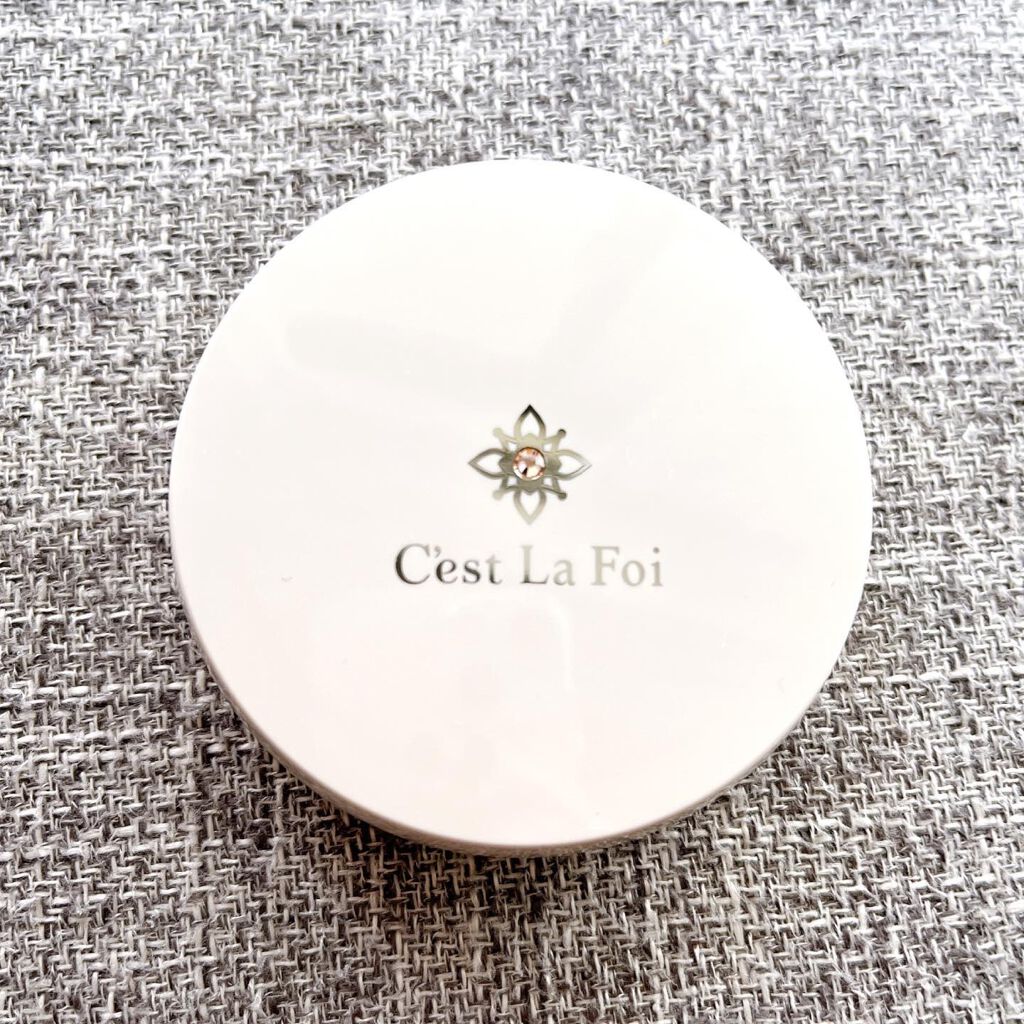 エッセンスパウダー		/セラフォア/プレストパウダーを使ったクチコミ（2枚目）