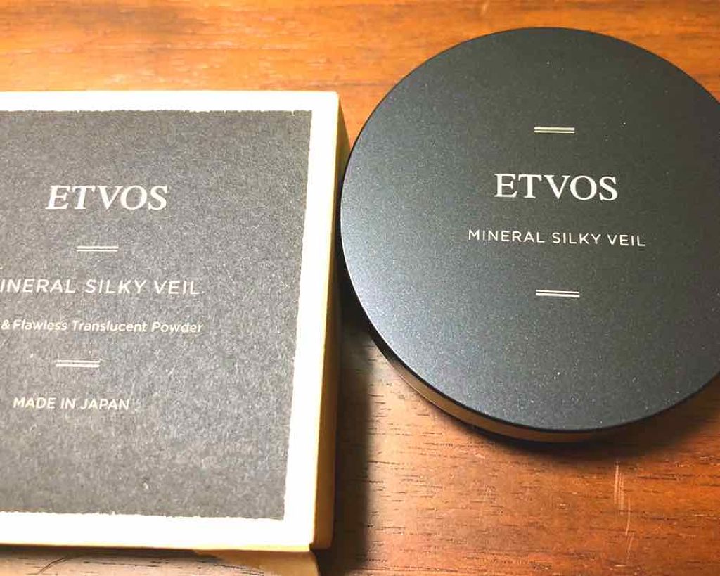 ミネラルシルキーベール/エトヴォス/プレストパウダーを使ったクチコミ（2枚目）