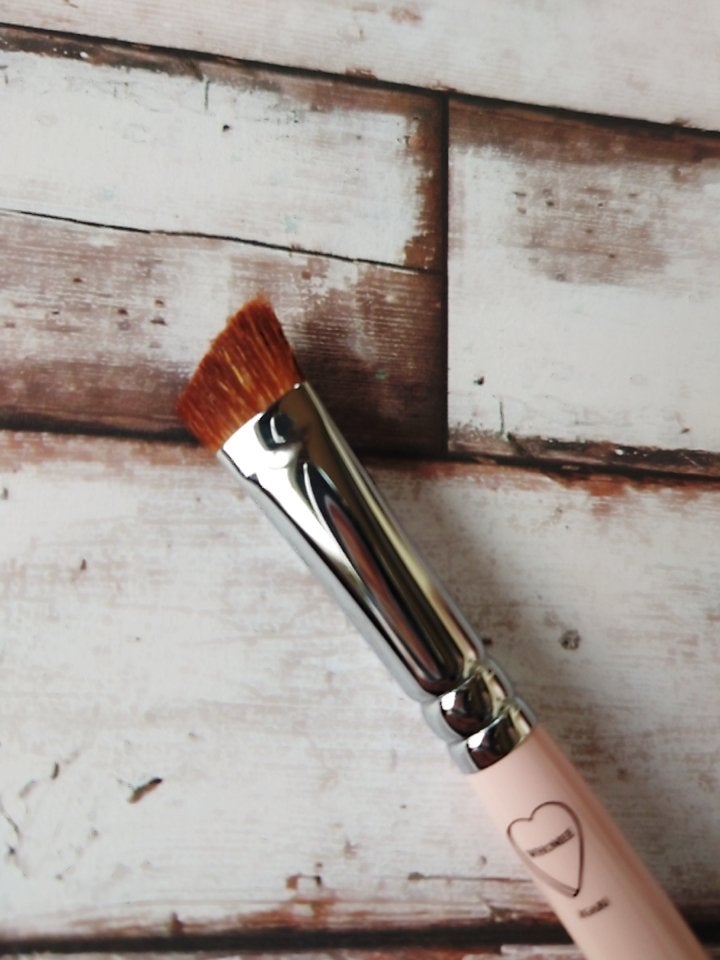 フーミー アイブロウブラシ 熊野筆/WHOMEE/メイクブラシを使ったクチコミ(2枚目)