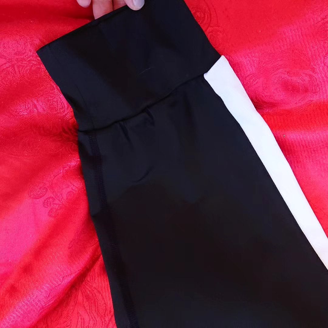 真紅 on LIPS 「necker様のジャガーパンツをお試しさせて頂きました。『商品..」(3枚目)