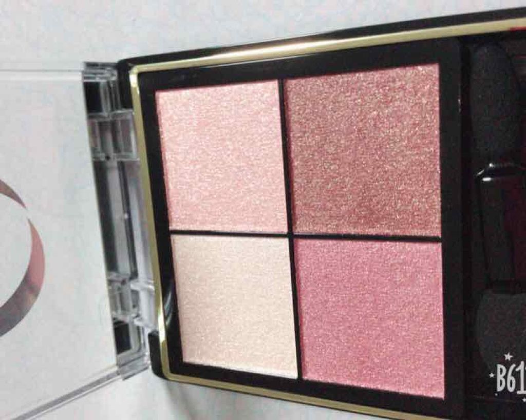 リアルクローズシャドウ/excel/アイシャドウパレットを使ったクチコミ(2枚目)