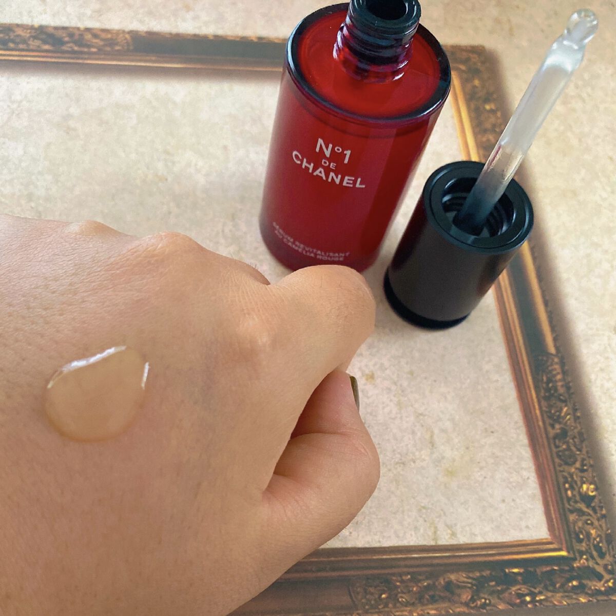 セラム N°1 ドゥ シャネル/CHANEL/美容液を使ったクチコミ（2枚目）