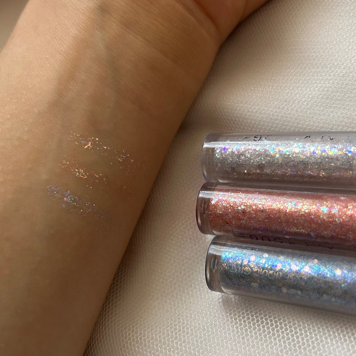 リキッド グリッター シャドウ/rom&nd/グリッターを使ったクチコミ(5枚目)