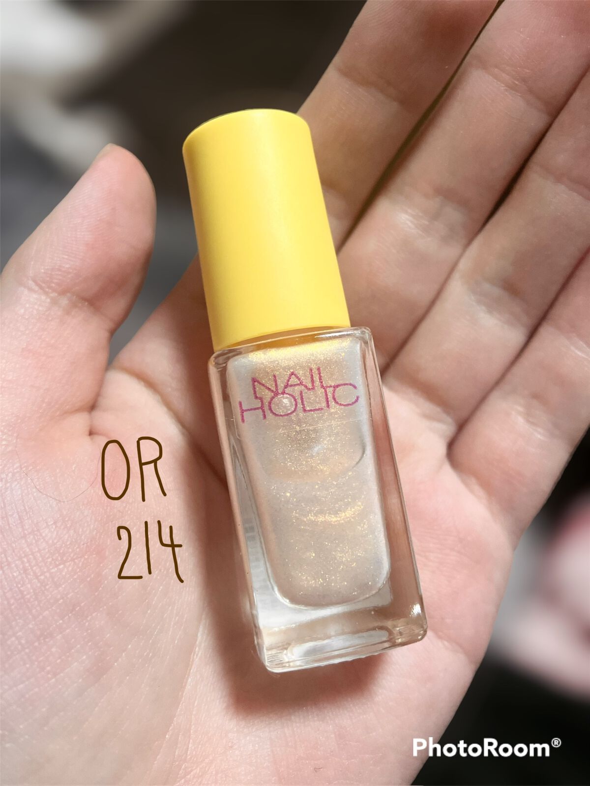 リミテッドカラー(SUMMER PARTY)/ネイルホリック/マニキュアを使ったクチコミ(3枚目)