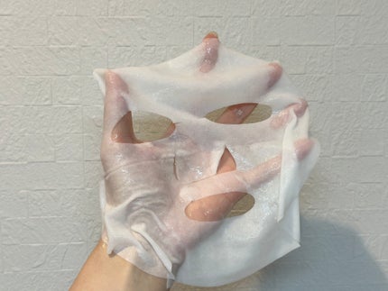 ホワイトトリュフナリシングトリートメントマスク/ダルバ/シートマスク・パックを使ったクチコミ(2枚目)