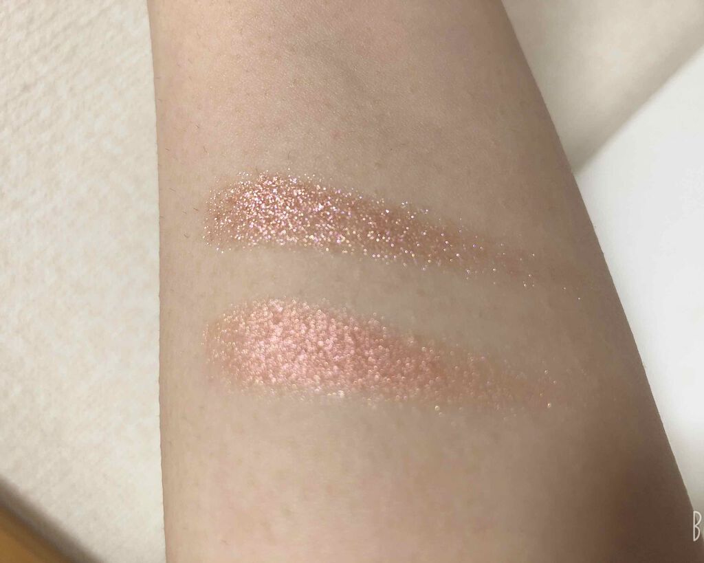 プリズム エアー シャドウ/CLIO/単色アイシャドウを使ったクチコミ(3枚目)