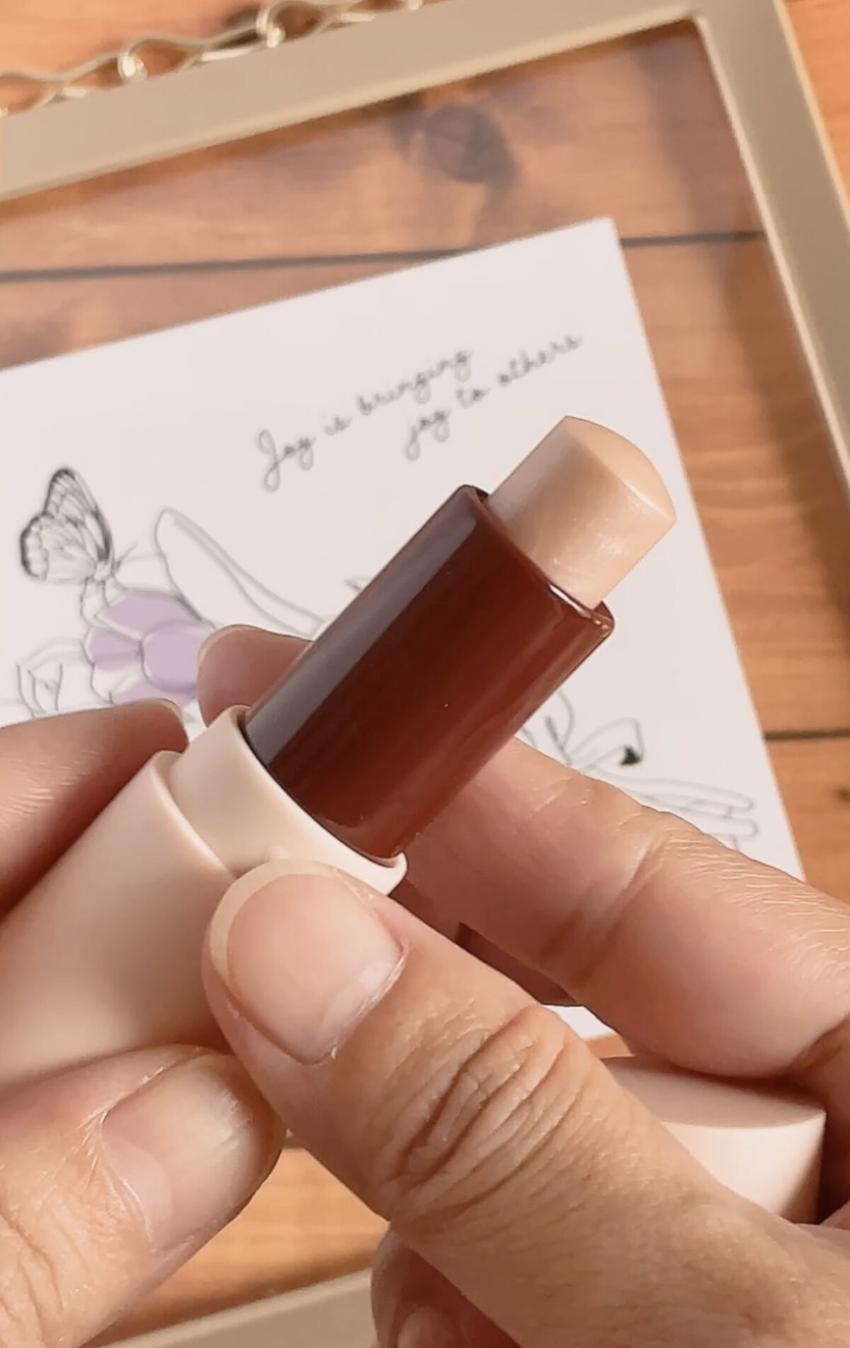 グロウスティックハイライト/Kirei&co./スティックハイライトを使ったクチコミ（2枚目）