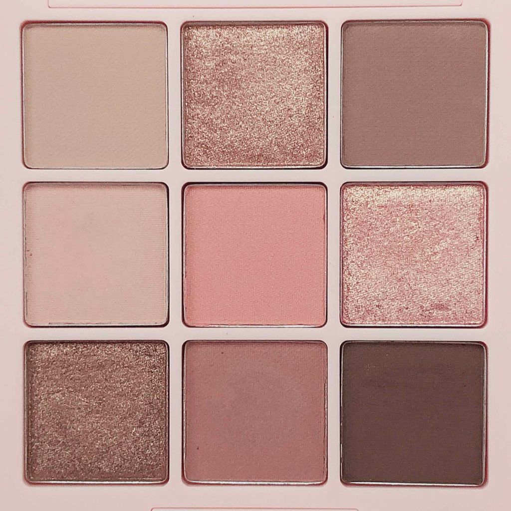 Peach C ソフト ムード アイシャドウ パレットのクチコミ「＼韓国アイシャドウパレット／﻿
【PEACH　C ソフトムードアイシャドウ　ソフトコーラル】﻿.....」（3枚目）