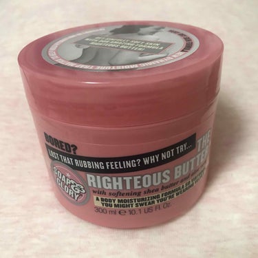 『Soap & Glory The Righteous Butter 』
ボディクリームです！

イギリス限定のプチプラブランドで、
パッケージがもの凄く可愛い🌸

レトロビンテージ調のパッケージ！
う