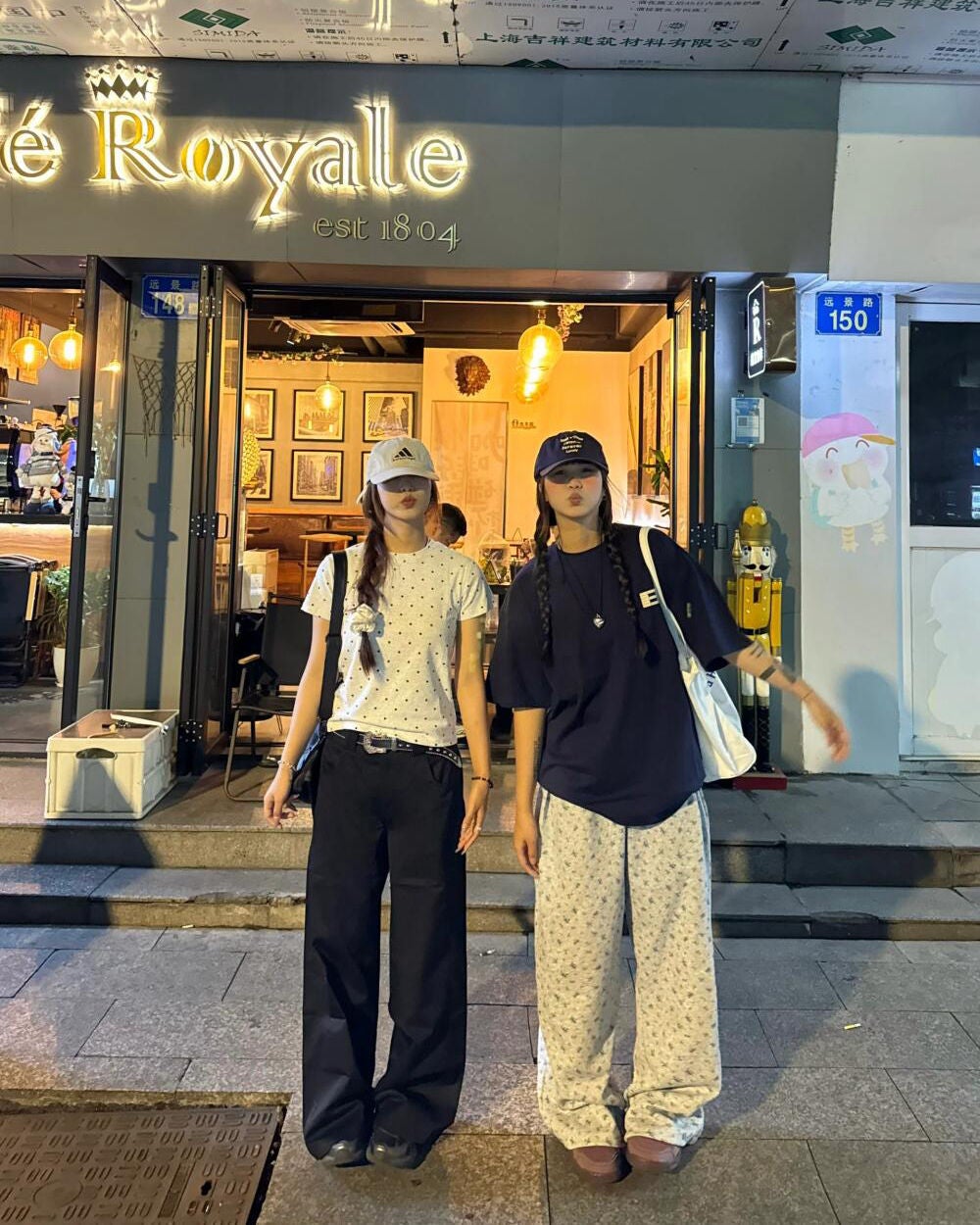 ひとみ on LIPS 「即座に応じる友情はとても楽しいです#コーデ#韓国コーデ#韓国フ..」(2枚目)