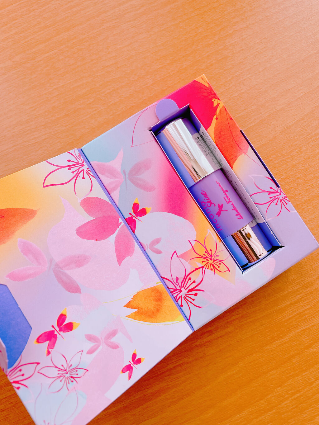 インカント シャイン オーデトワレ スプレー/サルヴァトーレ フェラガモ/香水(レディース)を使ったクチコミ（2枚目）