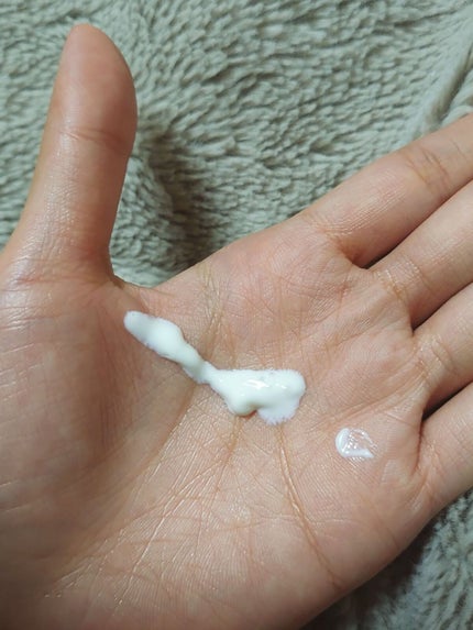 ヒアルーシカ ウォーターフィット サンセラム/SKIN1004/日焼け止めローションを使ったクチコミ(4枚目)