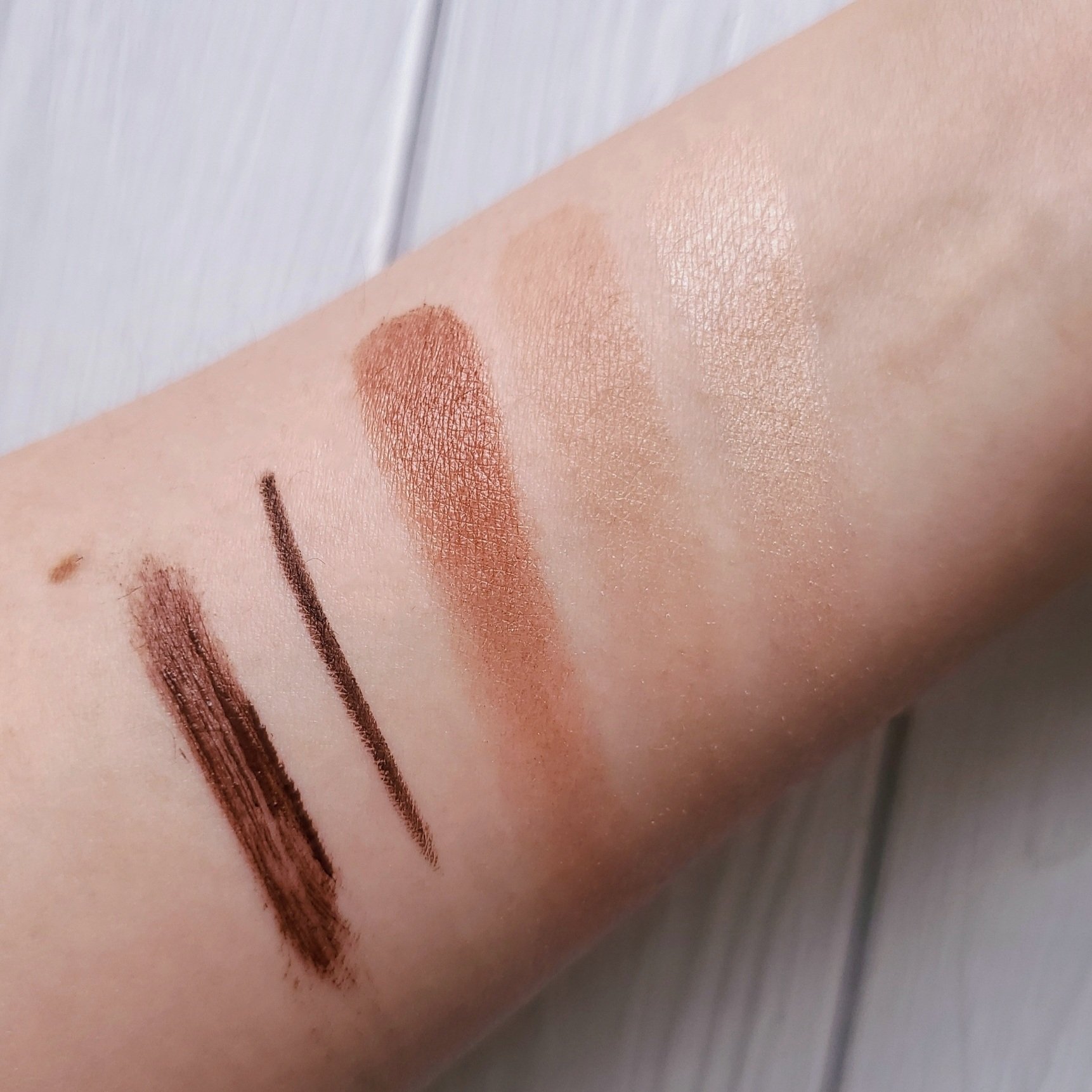 スーパーフィットジェルライナー/D-UP/ジェルアイライナーを使ったクチコミ（3枚目）