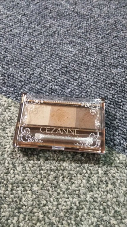 ノーズ&アイブロウパウダー/CEZANNE/パウダーアイブロウを使ったクチコミ(1枚目)