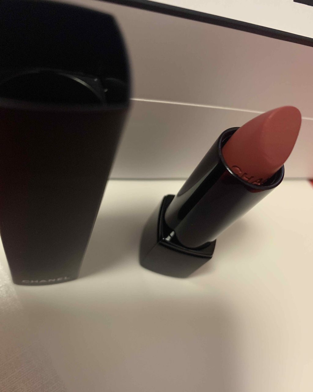 ルージュ アリュール ヴェルヴェット エクストレム 132 エンドレス/CHANEL/口紅を使ったクチコミ（2枚目）