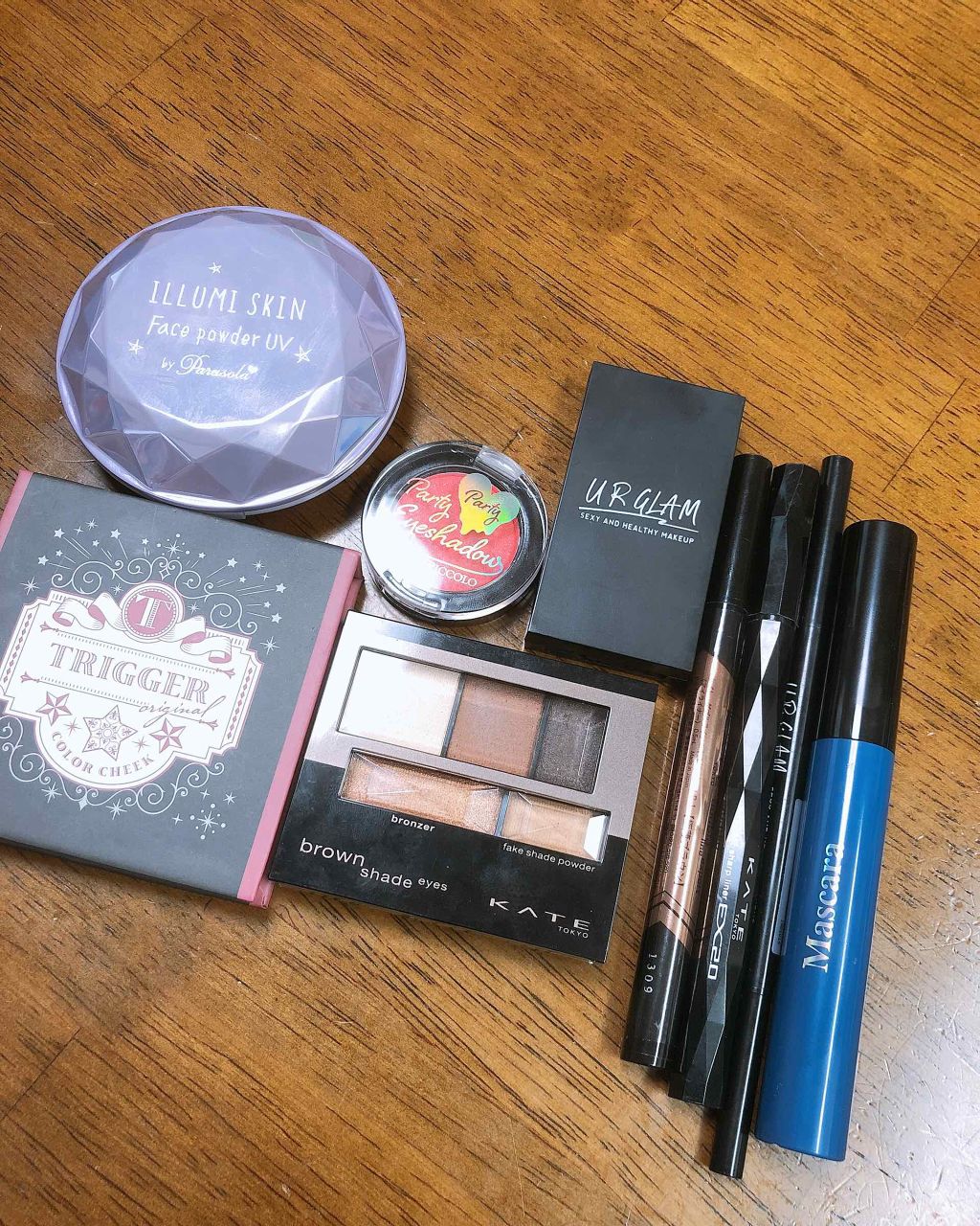 MP パーティカラーアイライナー/セリア/ペンシルアイライナーを使ったクチコミ（1枚目）