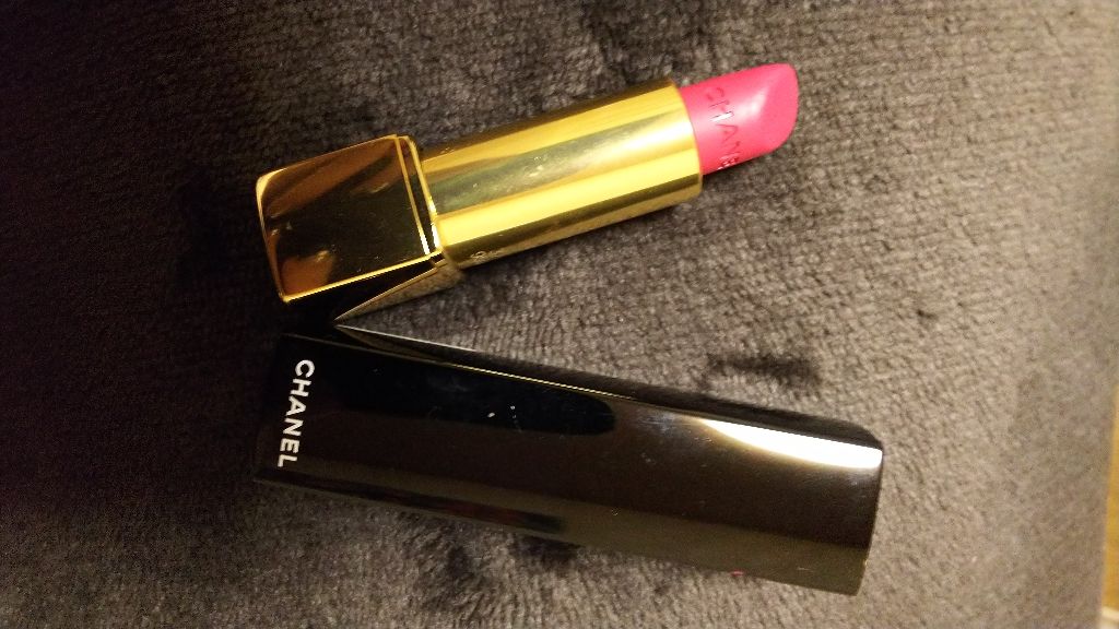 ルージュ アリュール ヴェルヴェット/CHANEL/口紅を使ったクチコミ(1枚目)