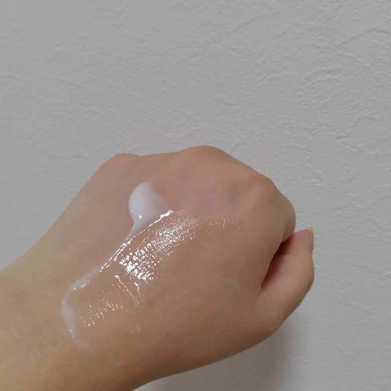 ハーバル サフランブライトセラム/Tiike/美容液を使ったクチコミ(5枚目)