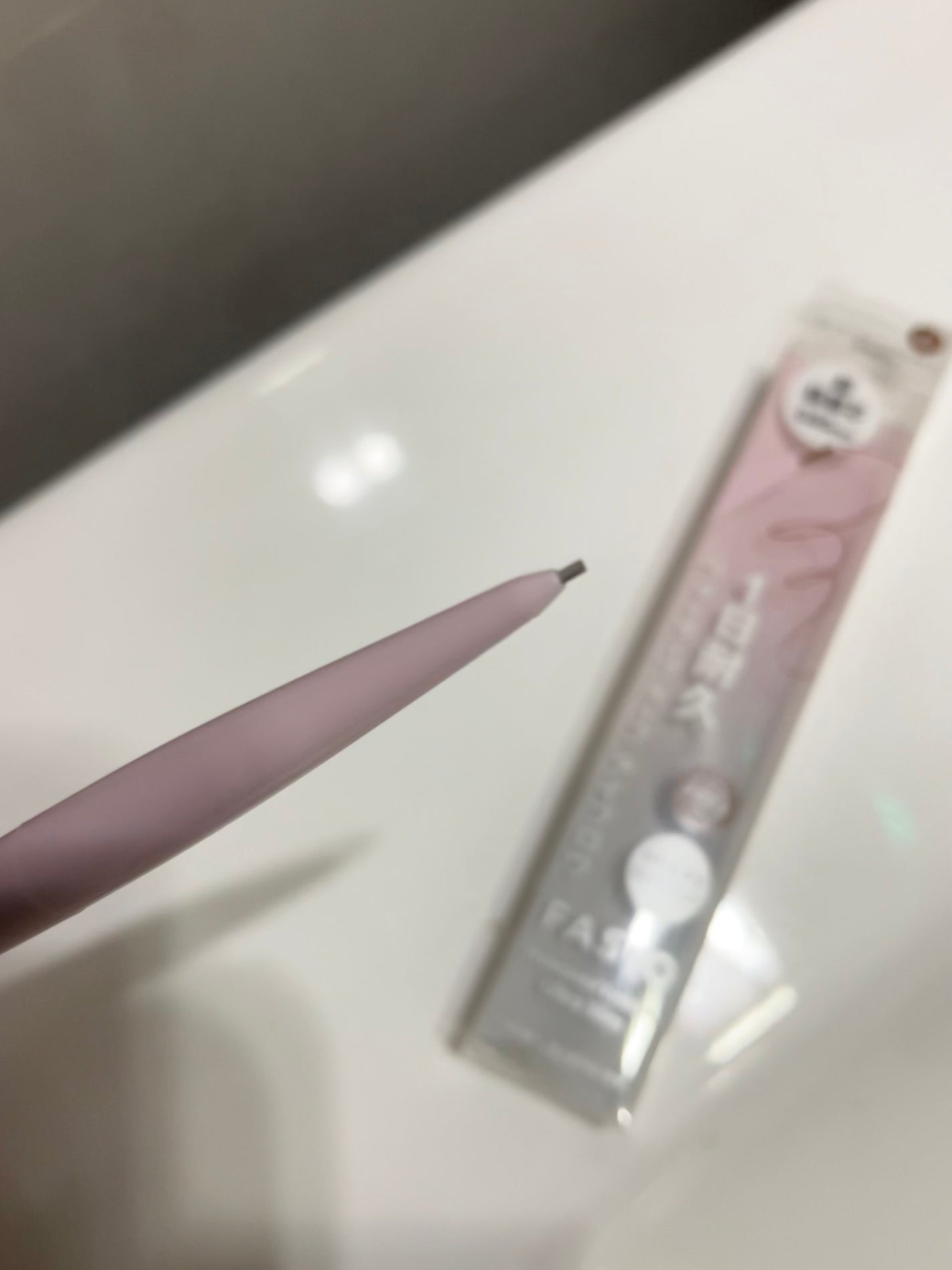 colorful_gloss_12jl on LIPS 「#PR#ファシオ#ウォータープルーフアイブロウ #アイブロウ繰..」(2枚目)