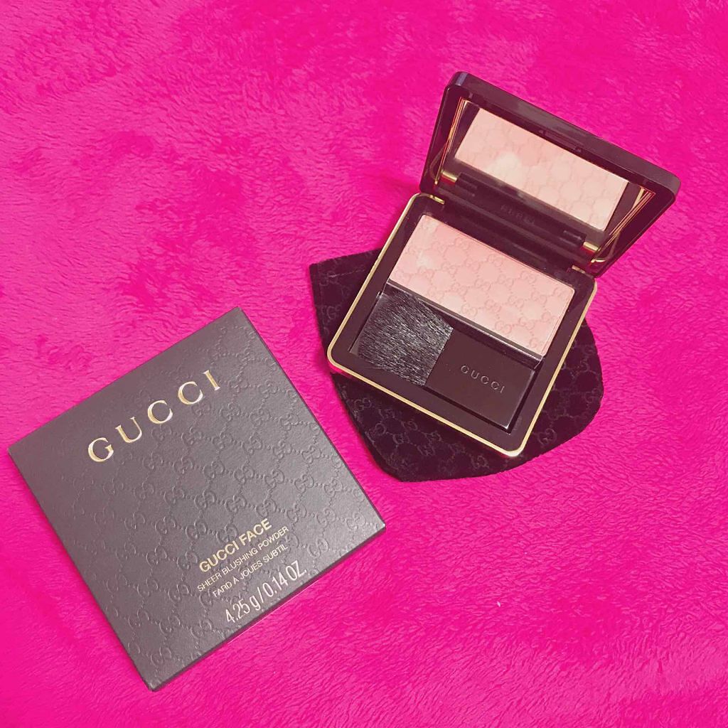 GUCCI beauty グッチ シアーブラッシングパウダーのクチコミ「GUCCIコスメ！
日本未発売商品！！

ピンク系のチークが欲しくて
見た目一目惚れしたため購.....」（1枚目）